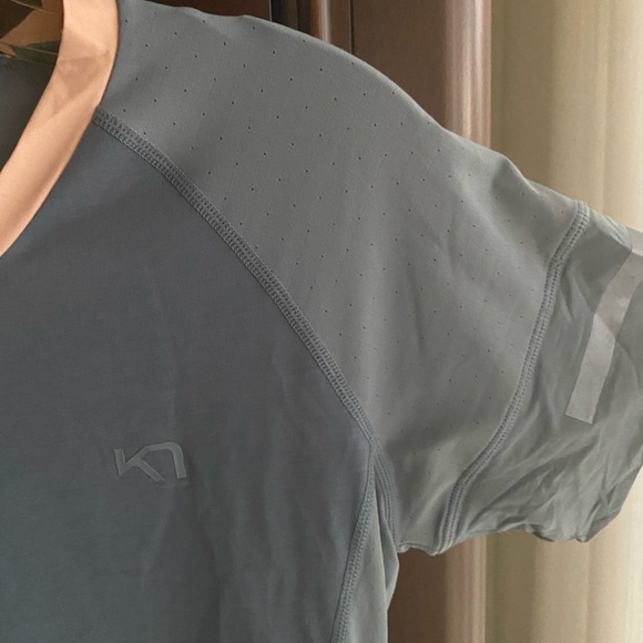 Kari Traa Workout Shirt - Picture 3 of 5